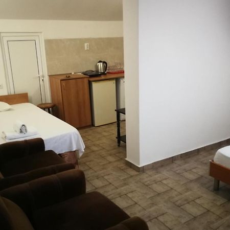 Hotel Hrisi Chernomorets Esterno foto