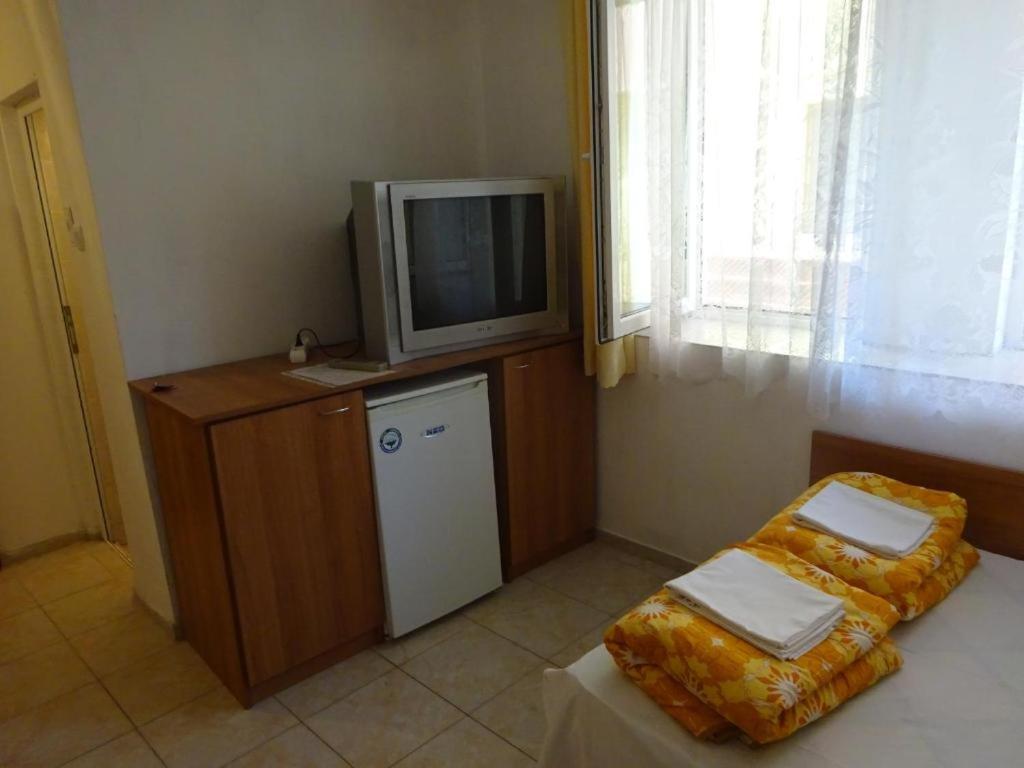Hotel Hrisi Chernomorets Esterno foto