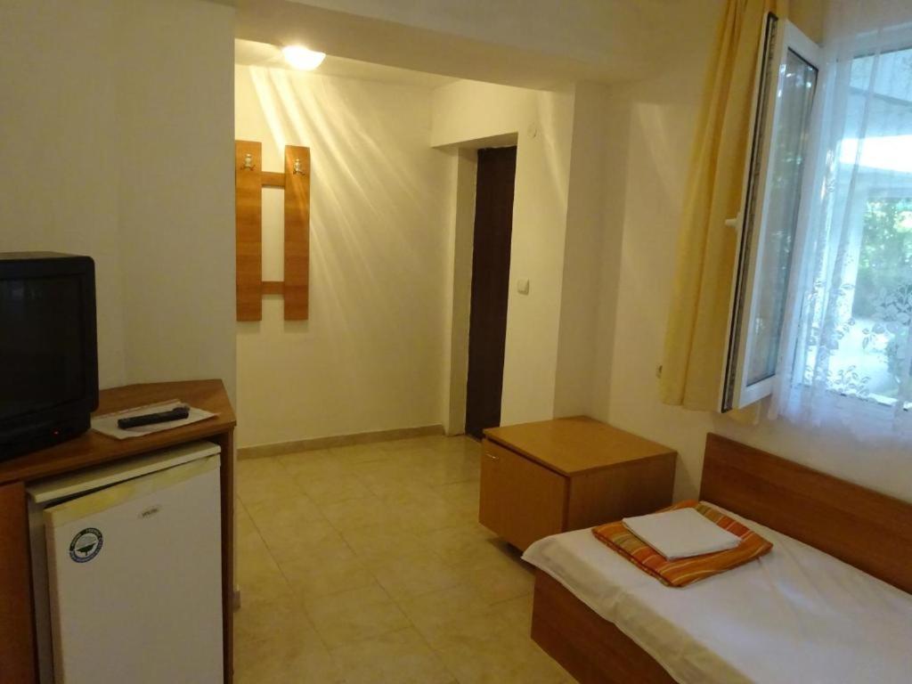 Hotel Hrisi Chernomorets Esterno foto