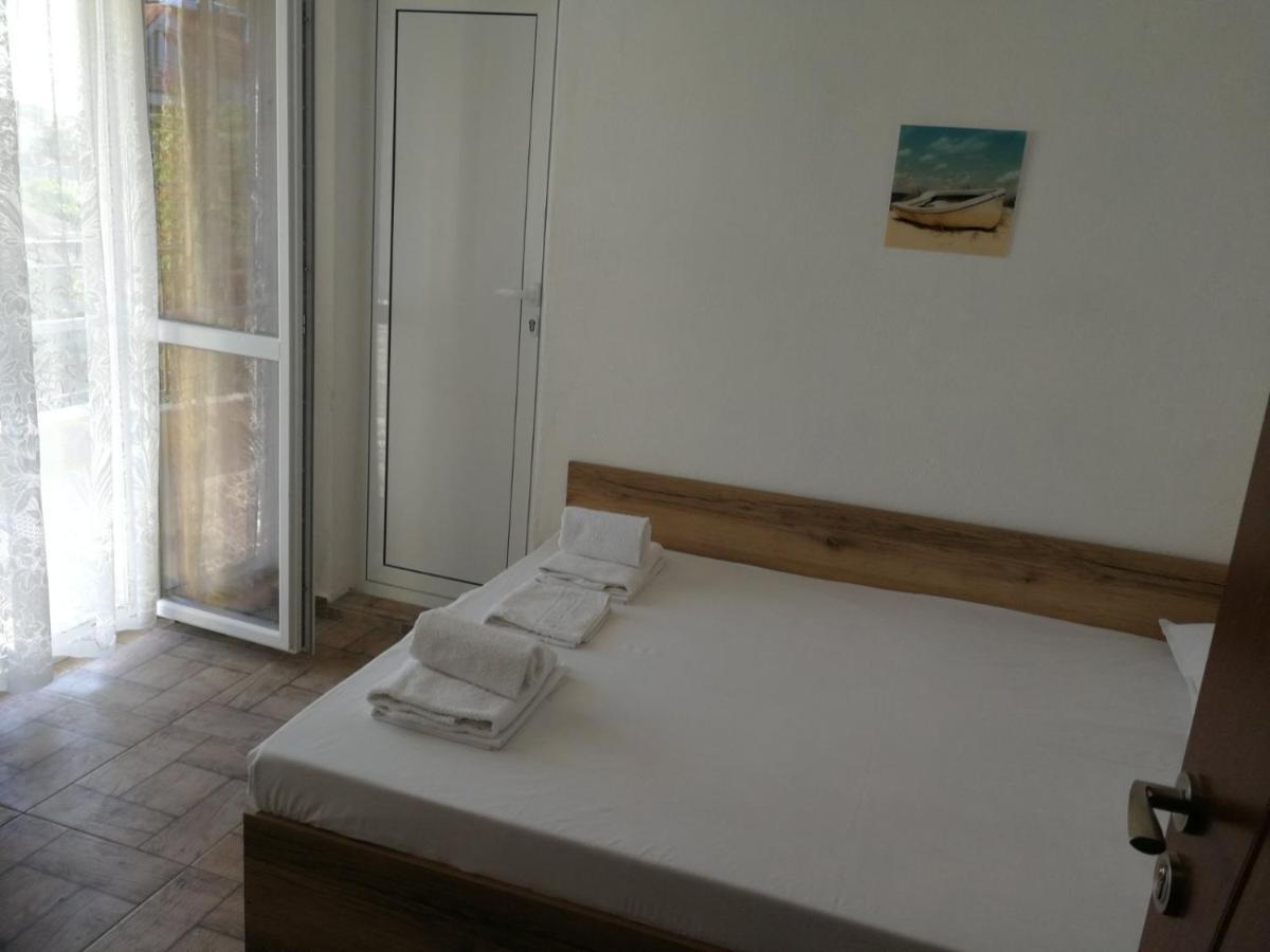 Hotel Hrisi Chernomorets Esterno foto