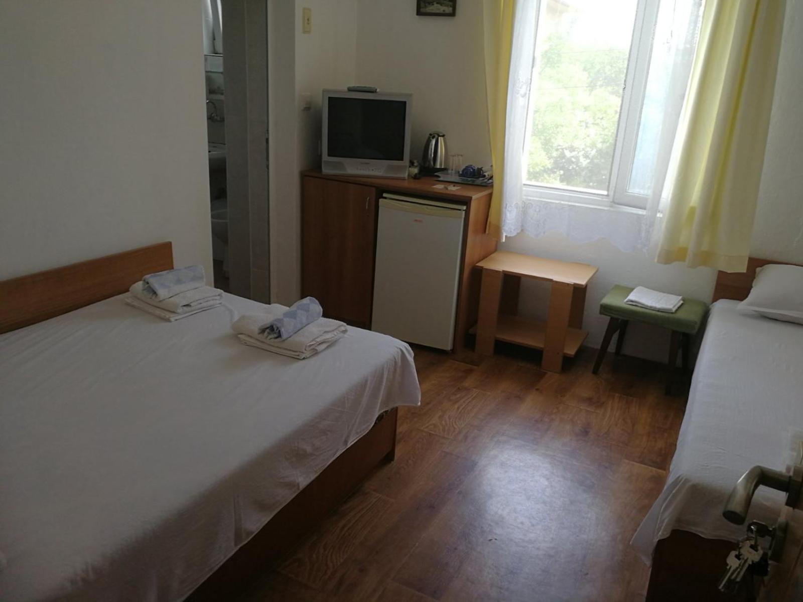 Hotel Hrisi Chernomorets Esterno foto